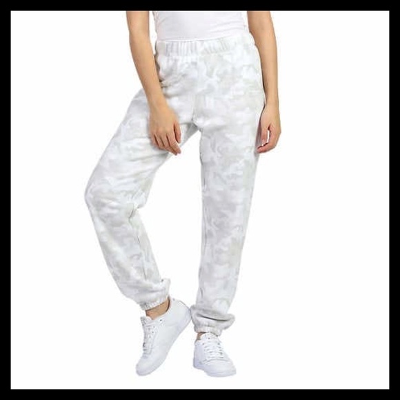 Lazypants Ultra Soft Fleece Jogger White Camo Loungewear - Picture 3 of 7
